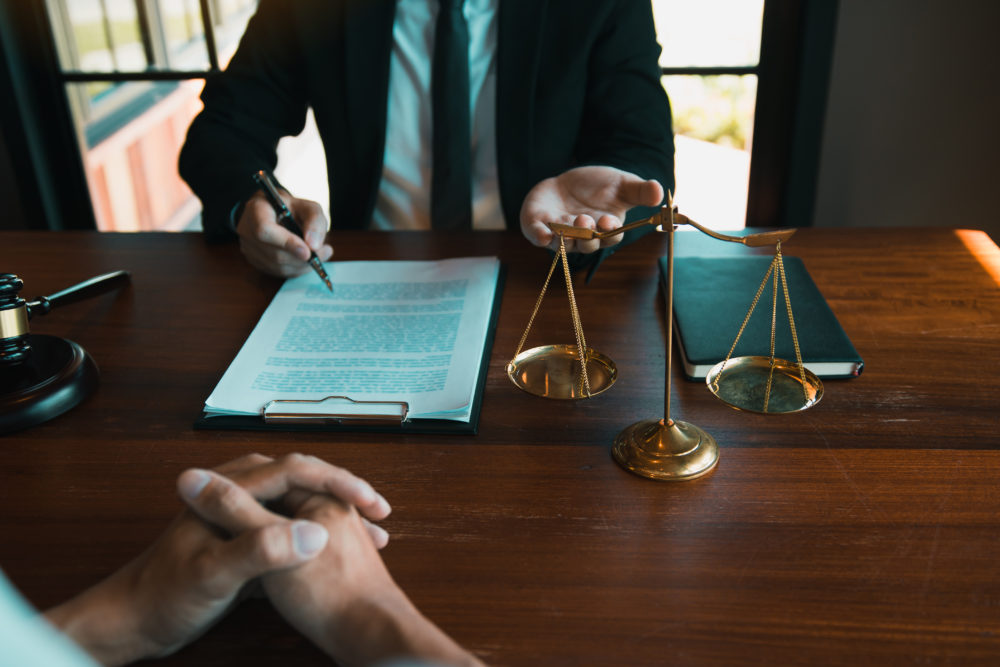 3 Criminal Defense Lawyer Myths You Should Be Wary Of
